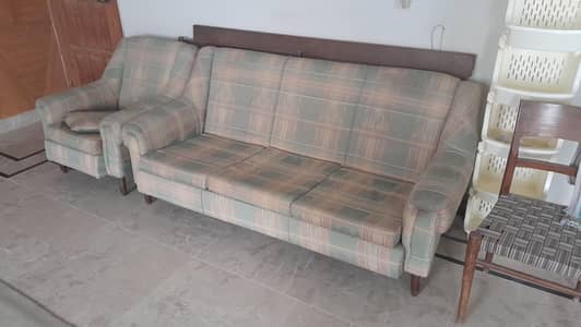 3+1 sofa for urgent sale