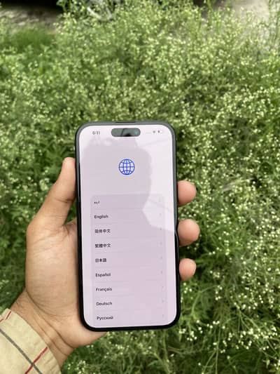 iPhone 15 icloud locked