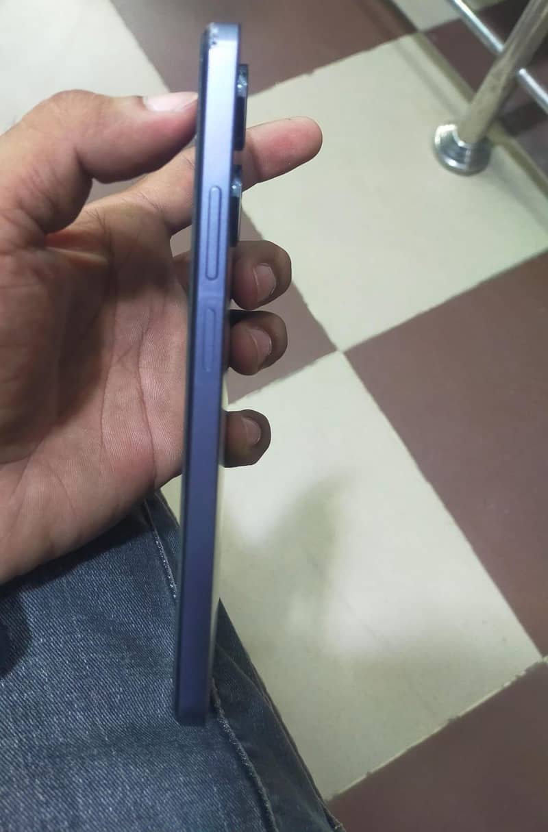 Realme Note 60 2