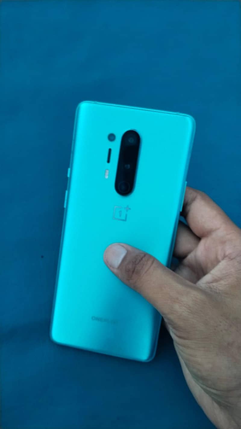 One Plus 8 Pro 0