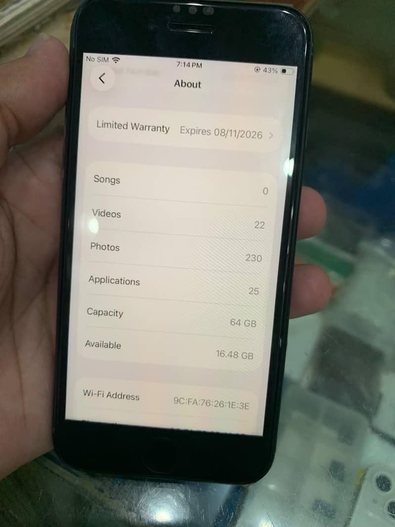 Apple iPhone SE 3rd generation 3