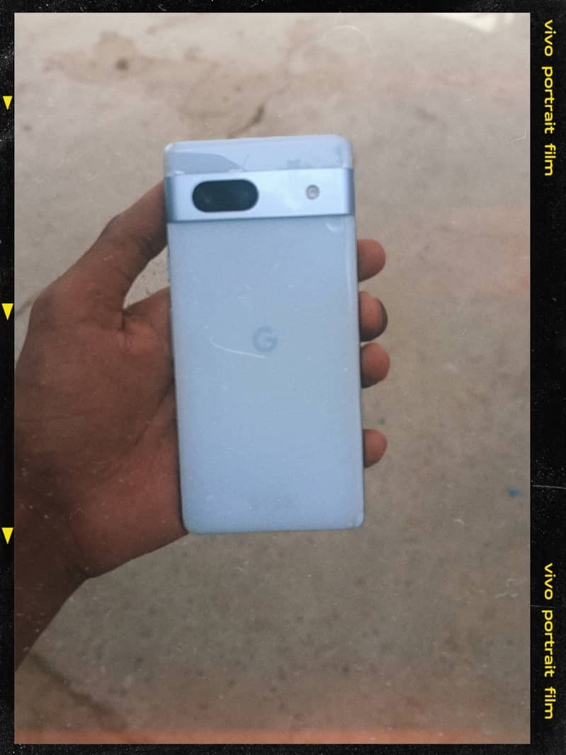 Google Pixel 7a 1