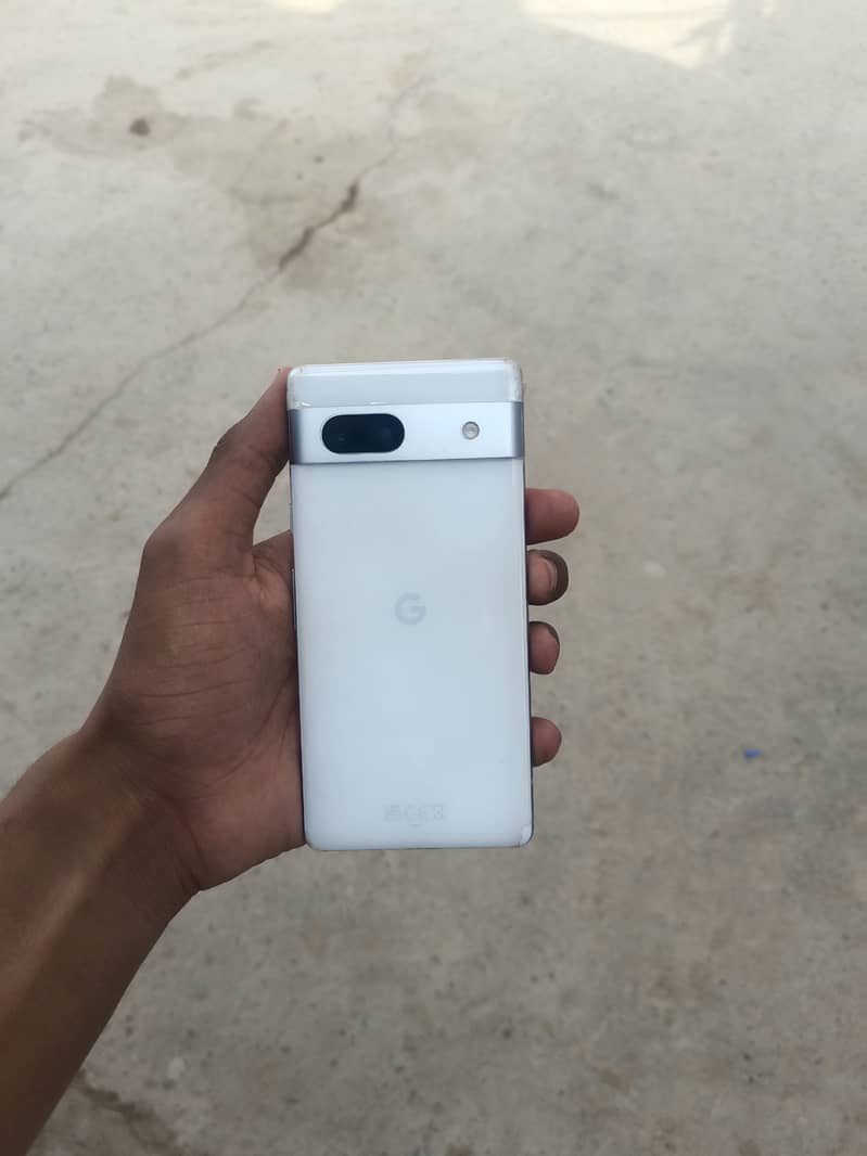 Google Pixel 7a 2