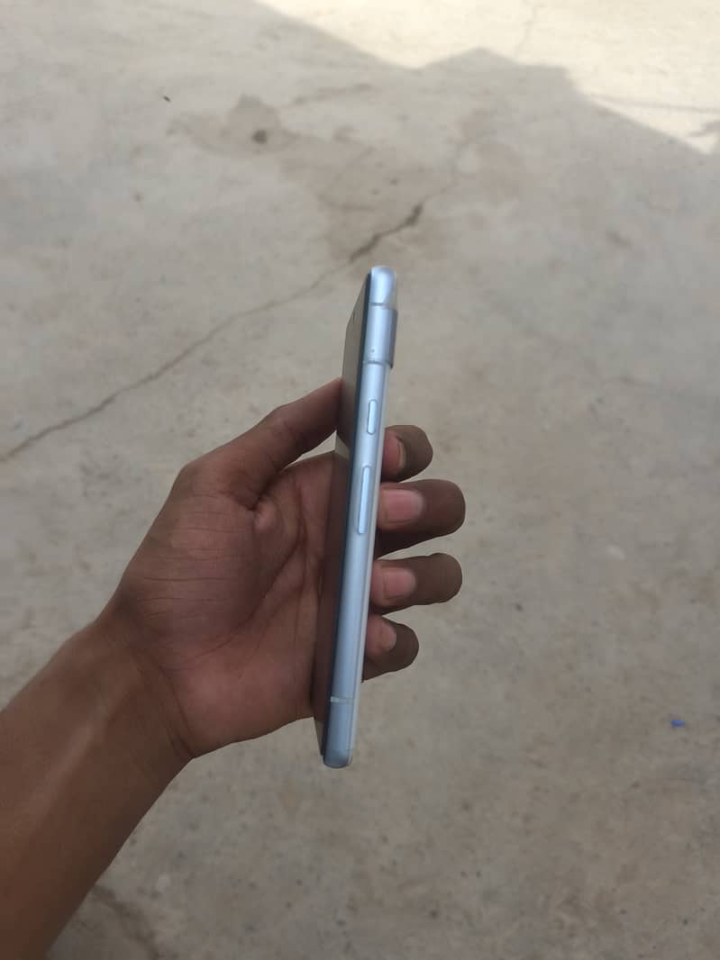 Google Pixel 7a 4
