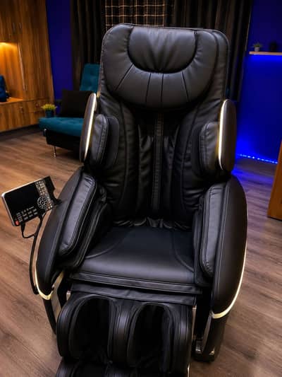 Premium Full-Body Electric Massage Chair (Black Leather)price not firm