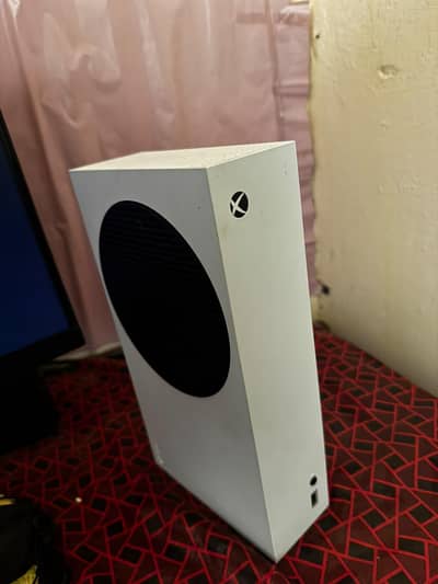 XBOX SERIES S USED