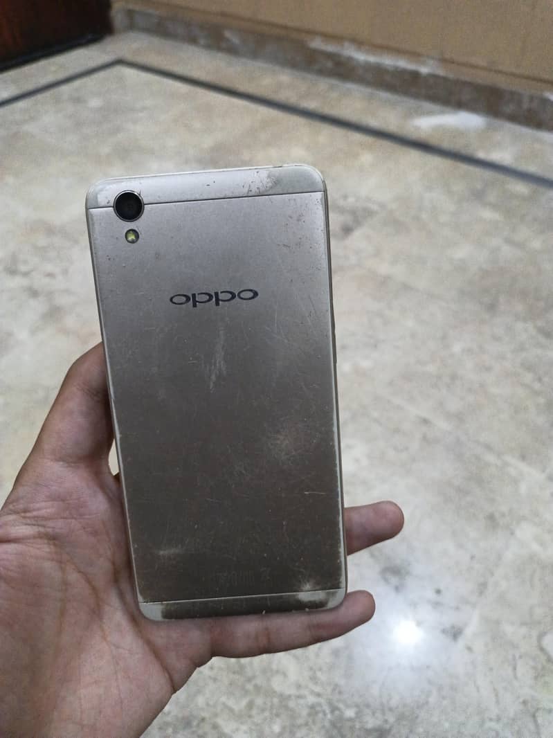OPPO A37 1