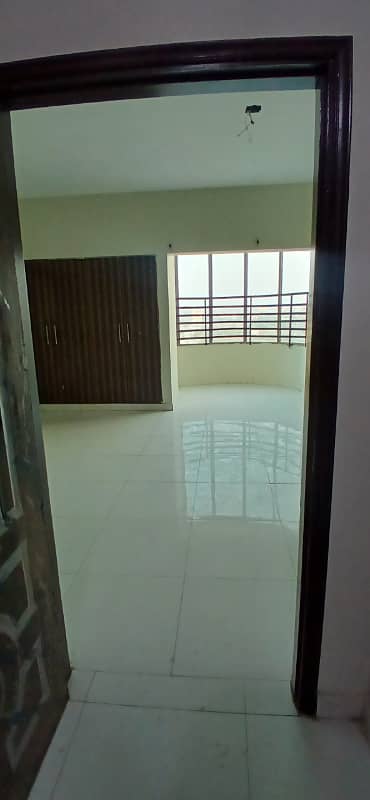 3 Bed Dd Flat For Rent Available