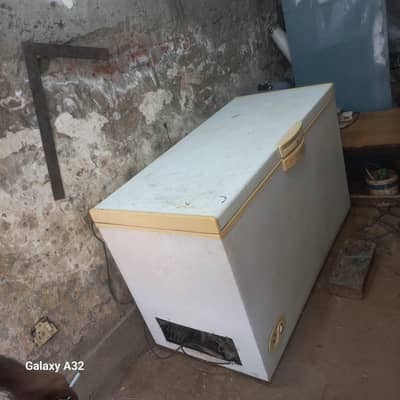 waves deep freezer 15cubic feet