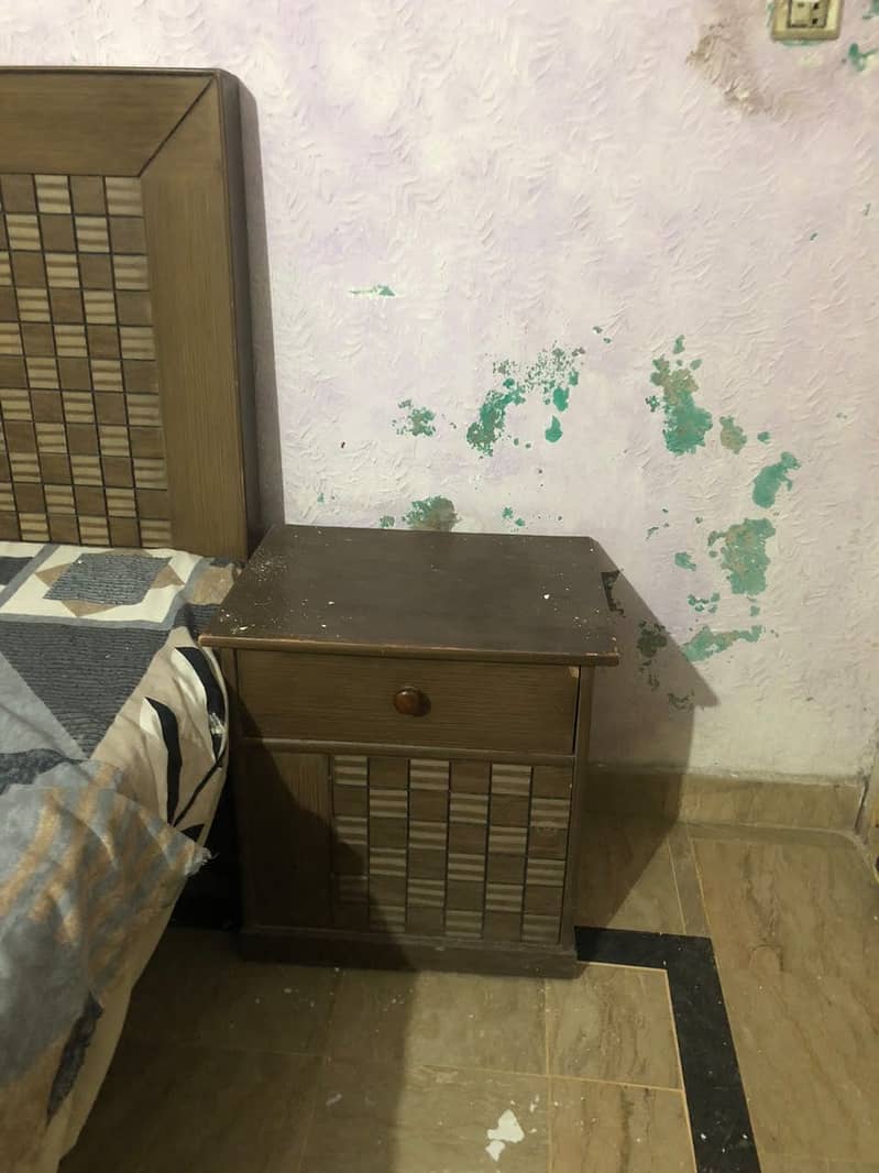 Double Bed , Side Tables , Dressing Table 0