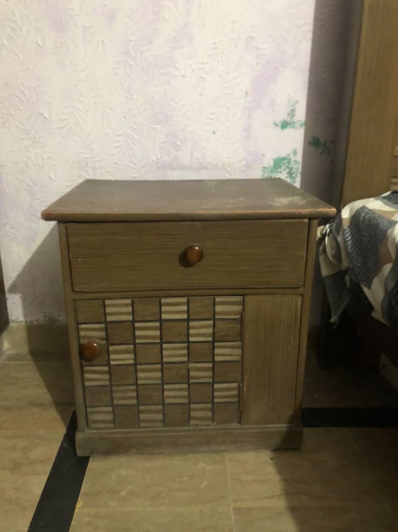 Double Bed , Side Tables , Dressing Table 2