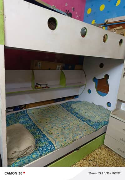 3-in-1 Bunk Bed with Trundle – Good Condition