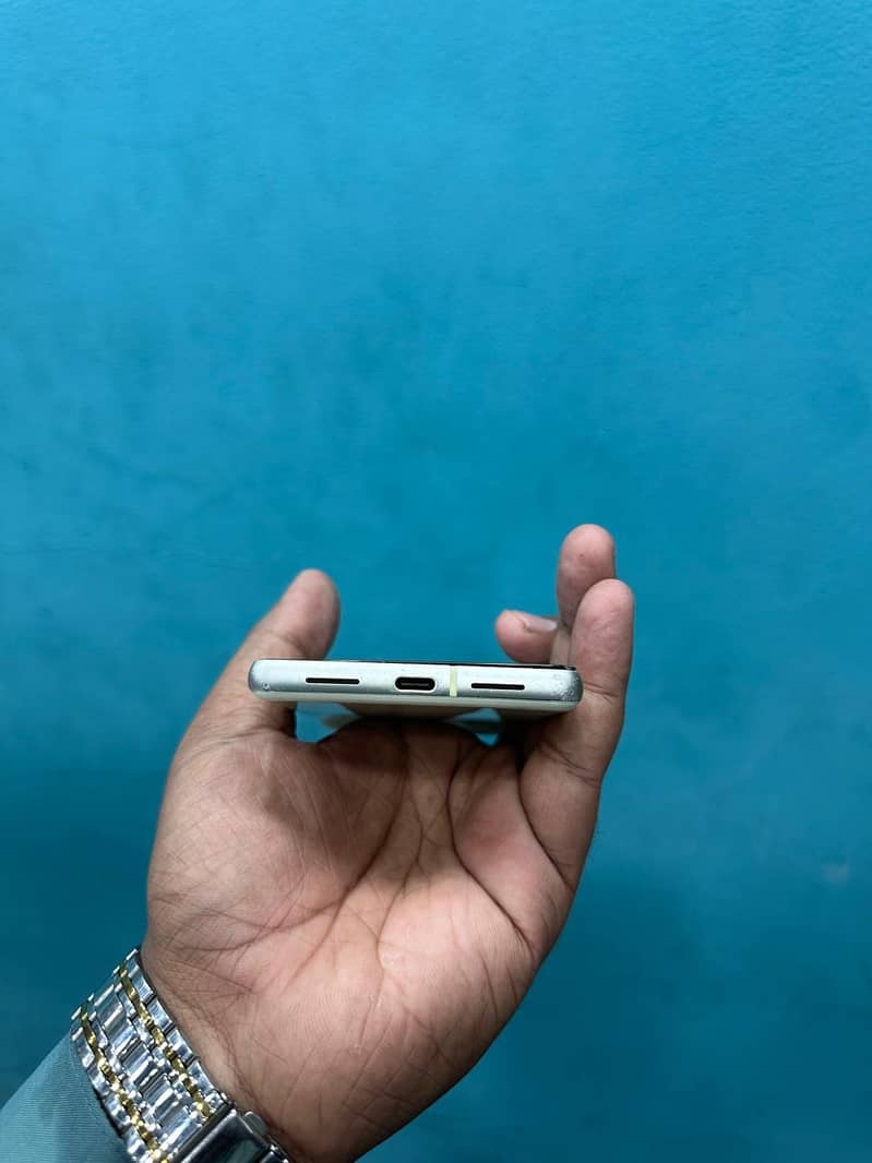 Google Pixel 7 2