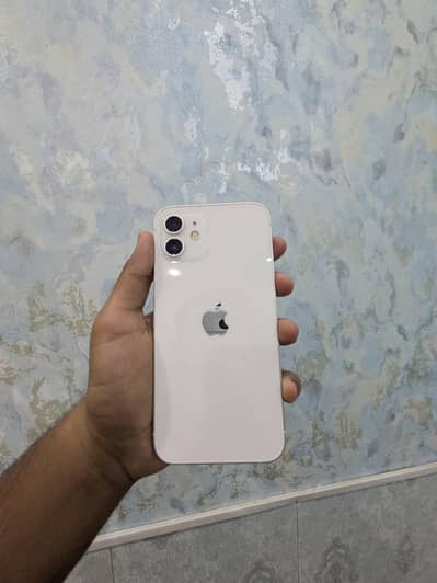 Apple iPhone 12