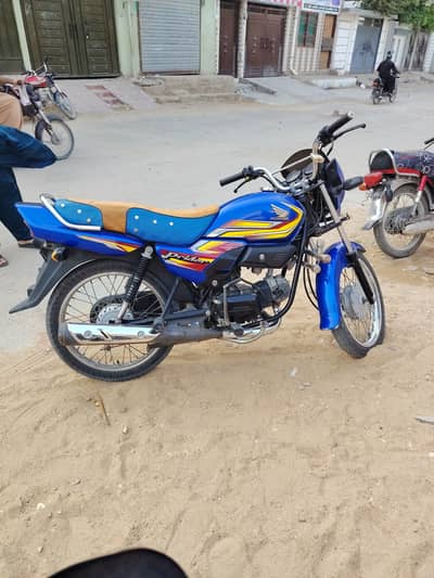 CD Honda 100 Pridor 2023
