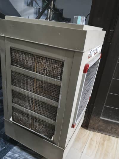 cooler for sale 10x10 condition 12 vote lohare cooler 03028098059