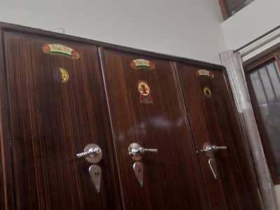 3 door stylish second hand almari , wardrobe