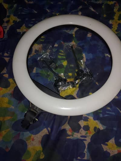 Ring light