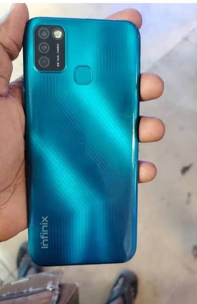 Infinix Smart 6     3 64