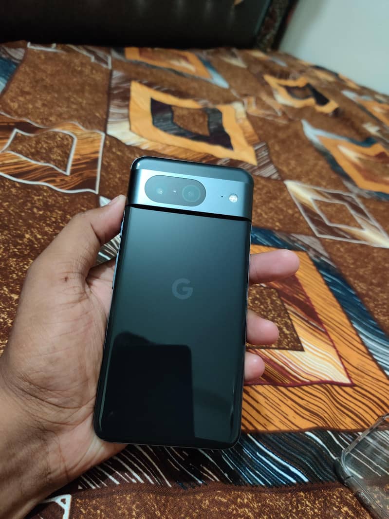 Google Pixel 8 2
