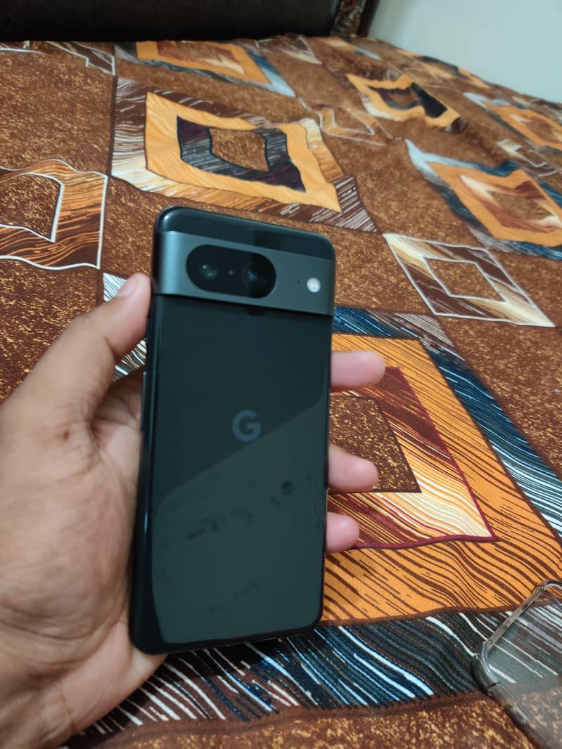 Google Pixel 8 3