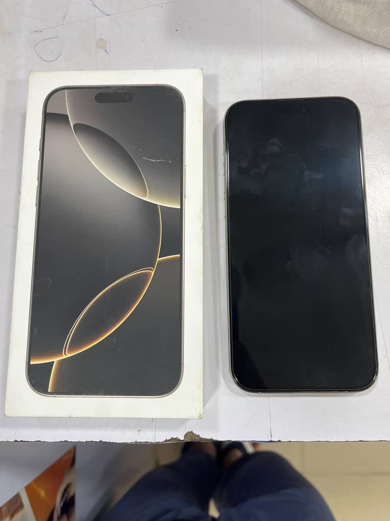 Apple iPhone 16 Pro Max 5