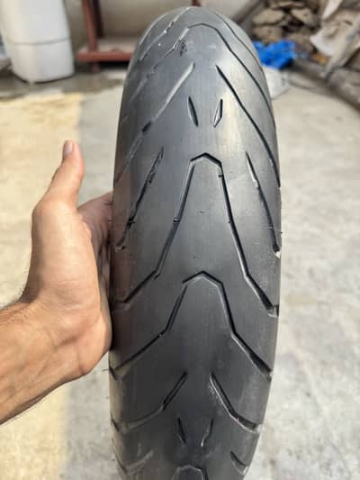Tyre Pirelli 120/70/17 2023