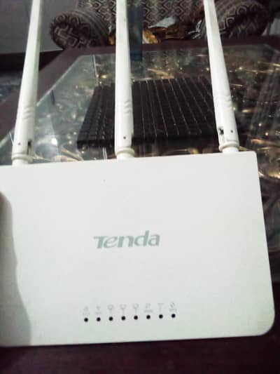tenda router