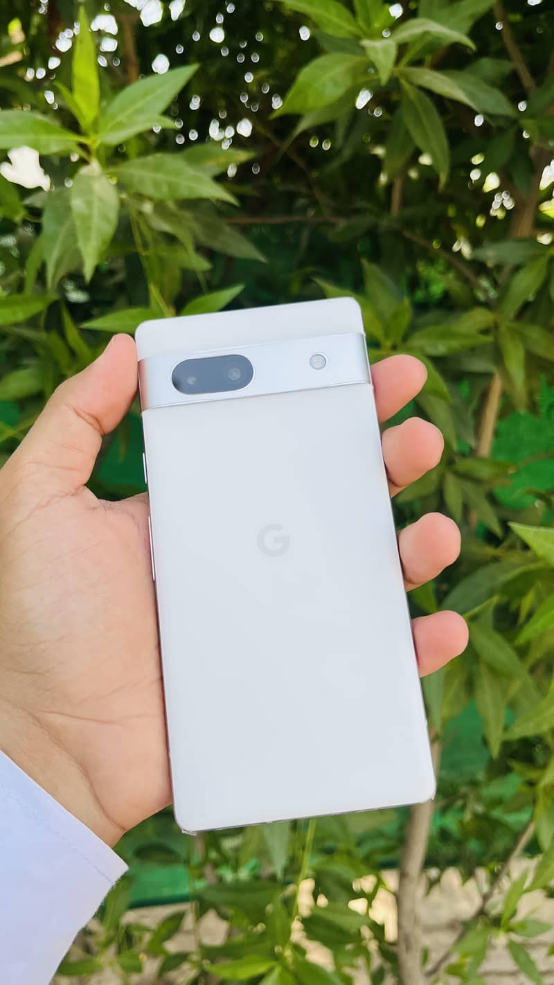 Google Pixel 7a 0