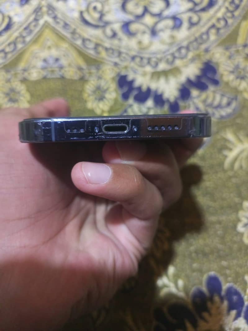 Apple iPhone 13 Pro 5