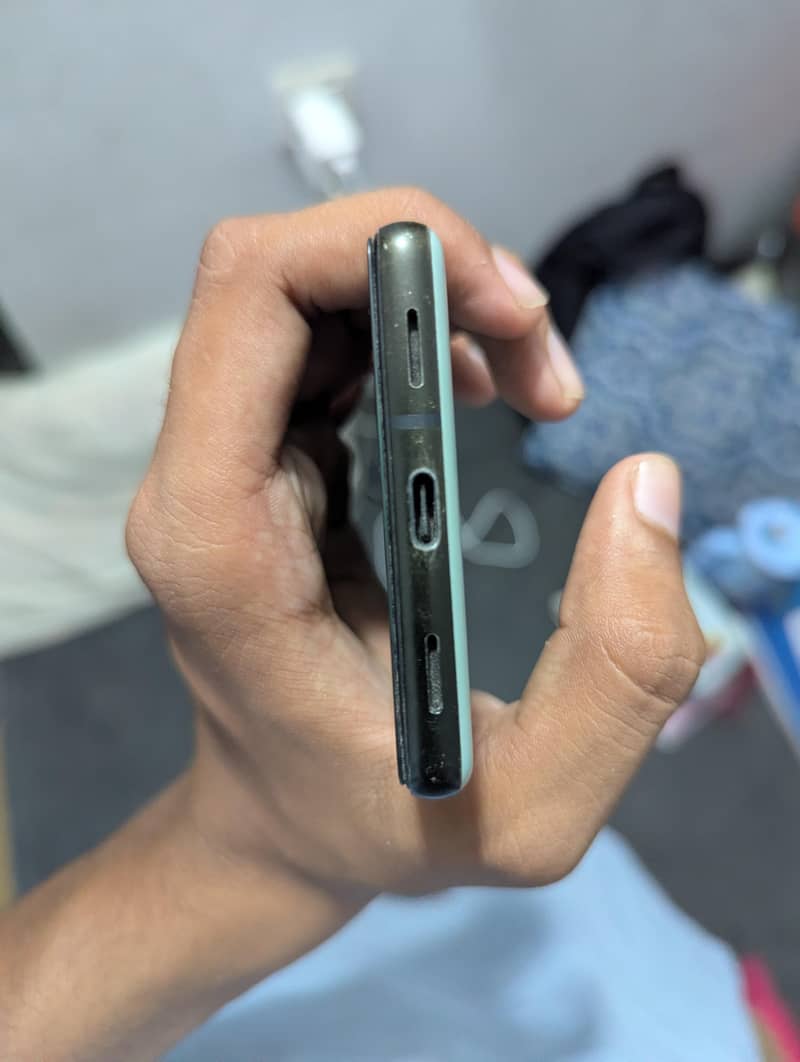 Google Pixel 6a 1