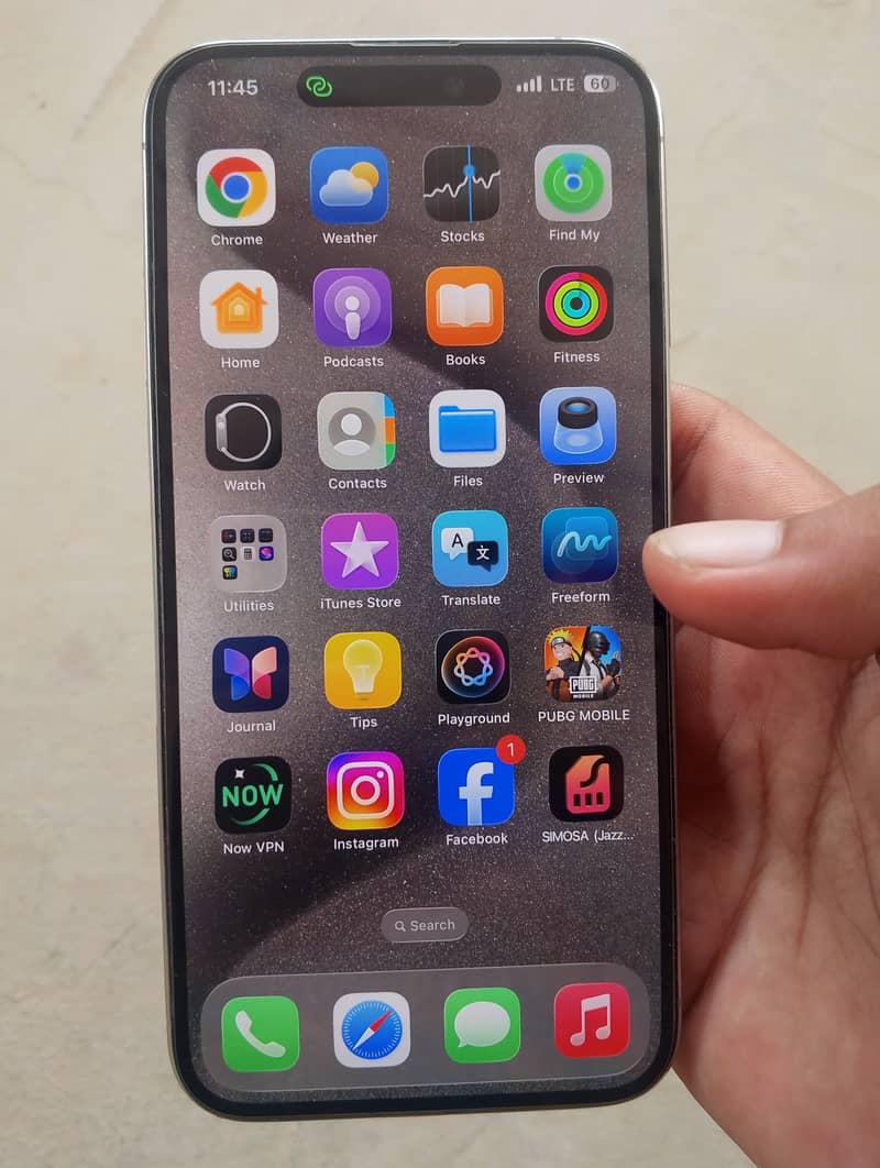 iphone 15pro max 1