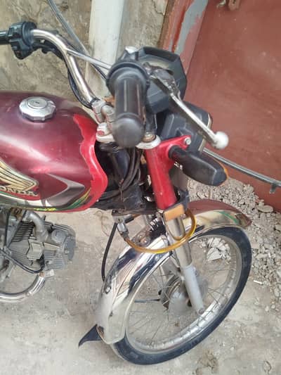 Honda CD 70 2022