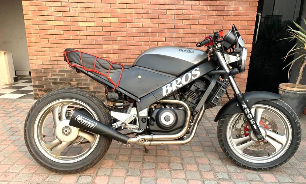 Honda 400 1