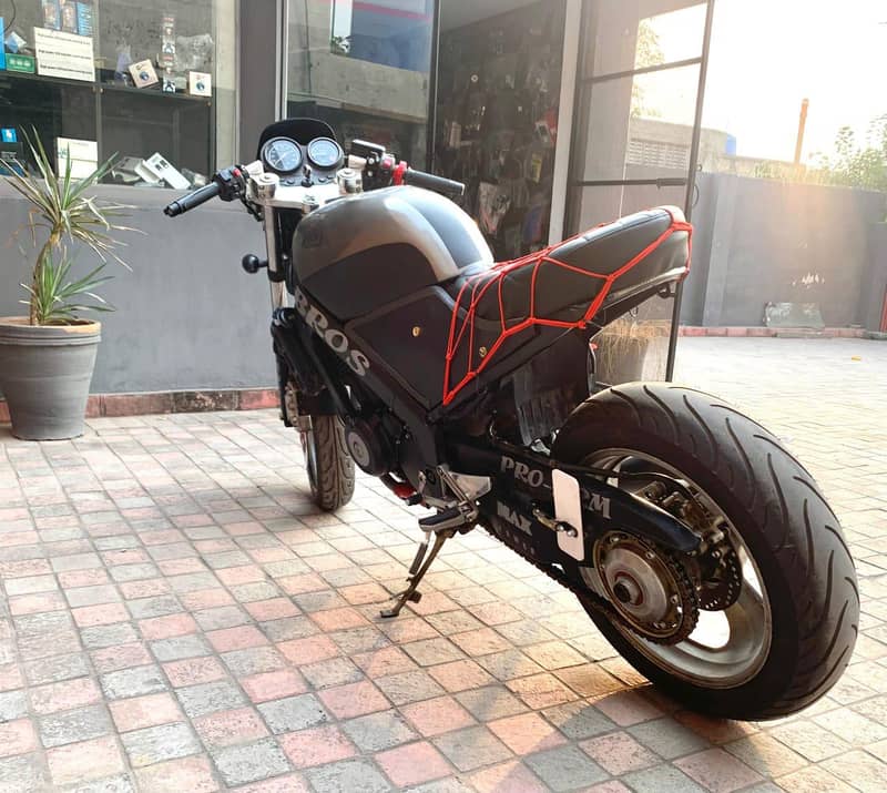 Honda 400 3