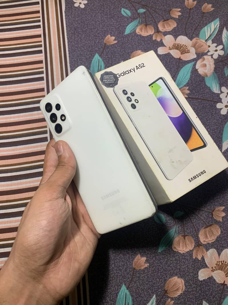 Samsung Mobile A52 7