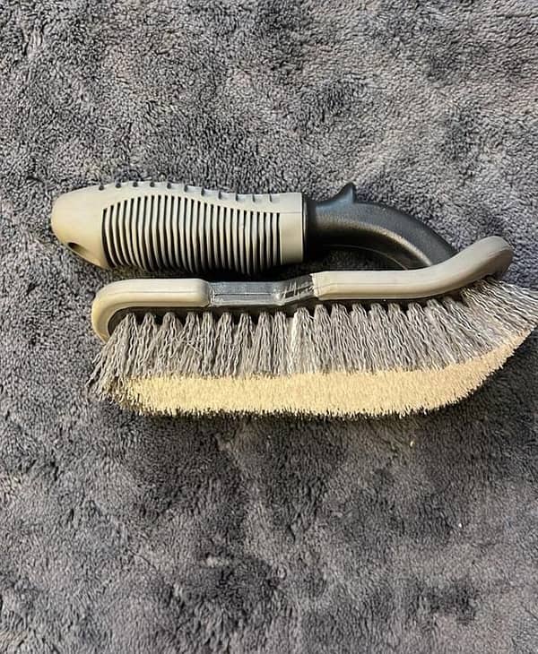 Car Tyre Brush Grey