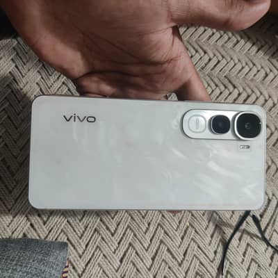 Vivo y400