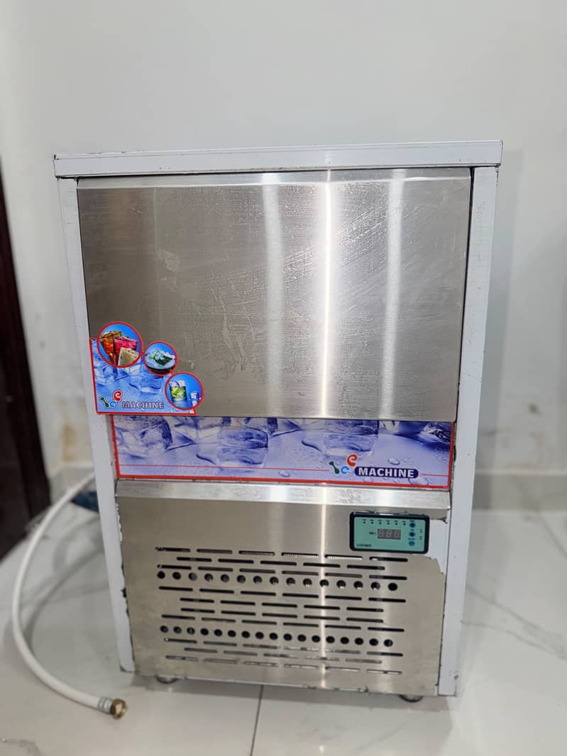 Ice Maker Machine 4