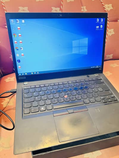 LENOVO T495 AMD RYZEN 5 PRO 3500