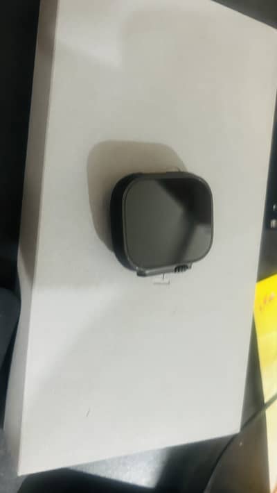 Apple Watch Ultra 2 Black titanium