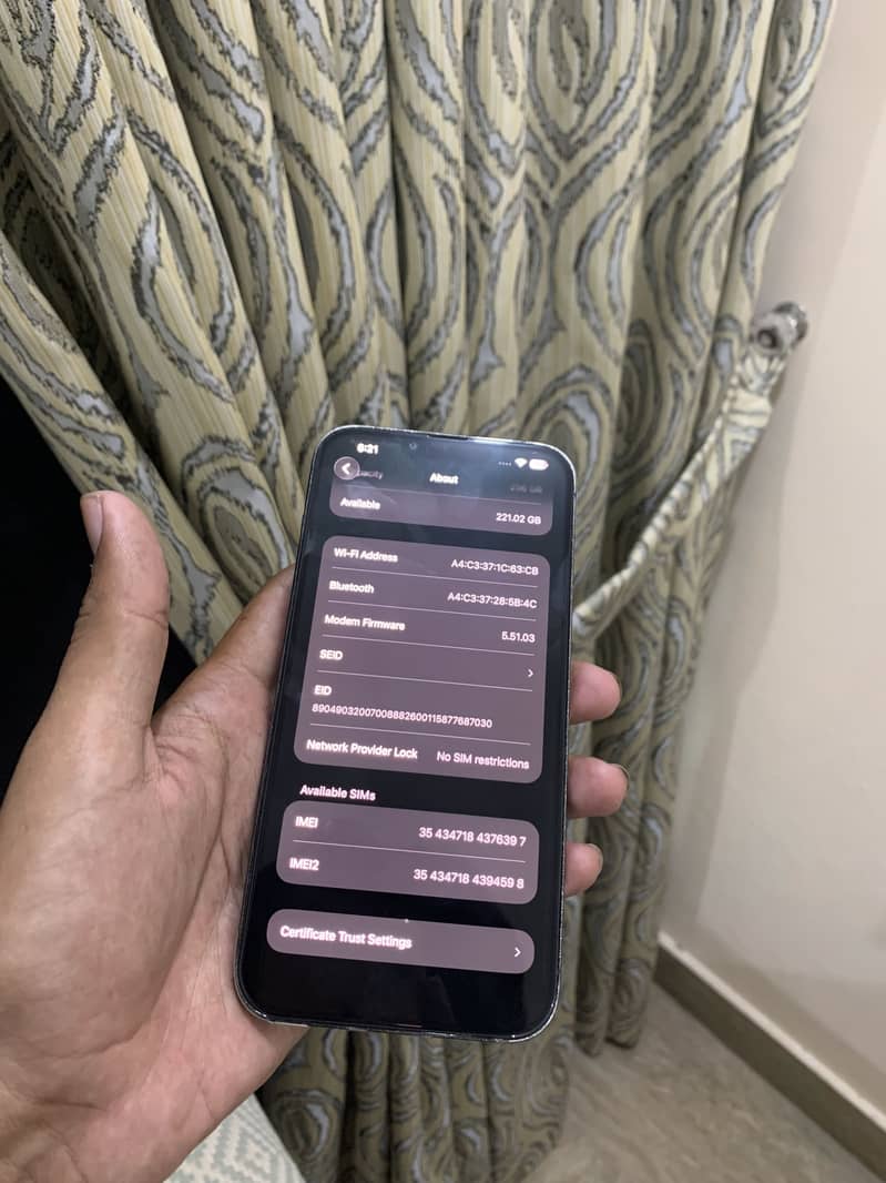 Apple iPhone 13 Pro Max 0