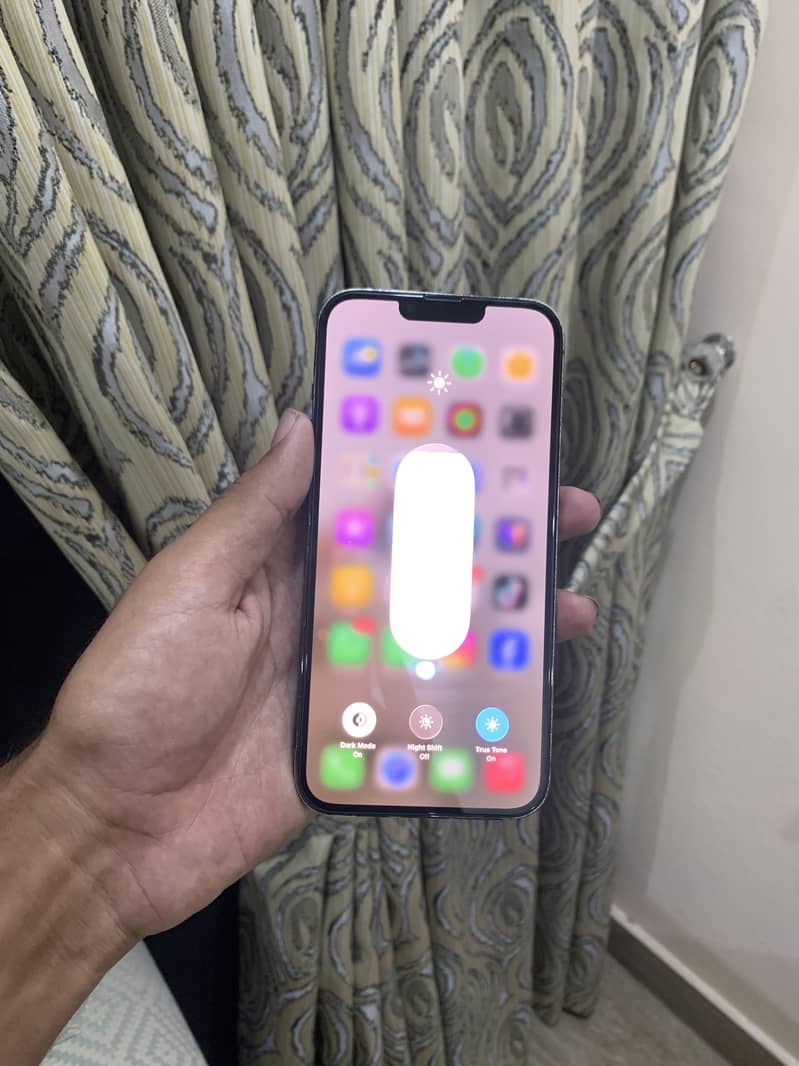 Apple iPhone 13 Pro Max 10