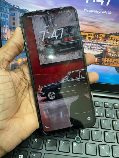 Vivo Y17s