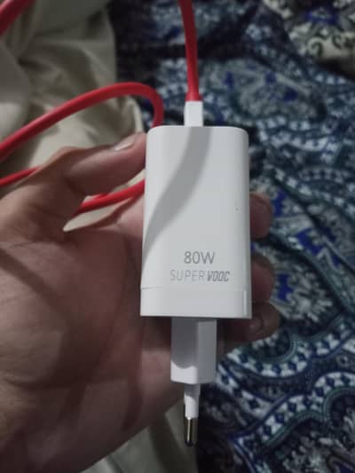 OnePlus 80watt fast charge