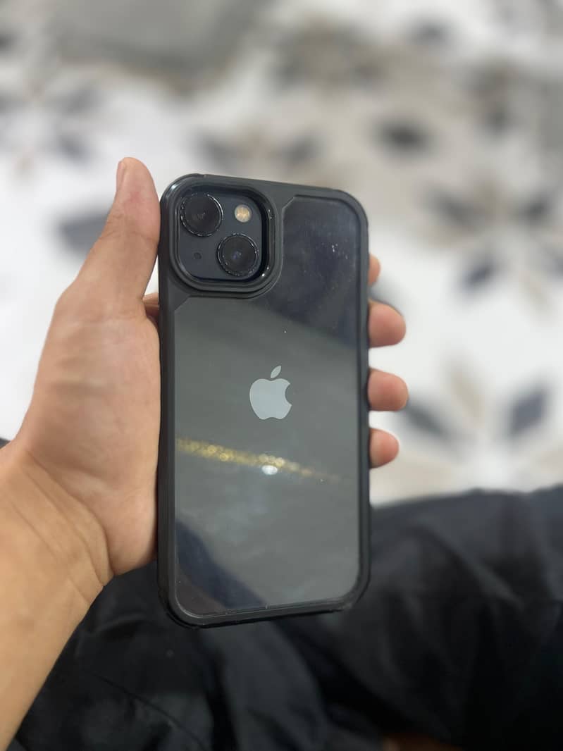 Apple iPhone 13 3
