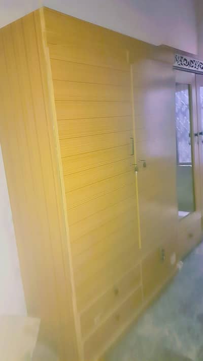 Safe Almari,dressing Table, show case