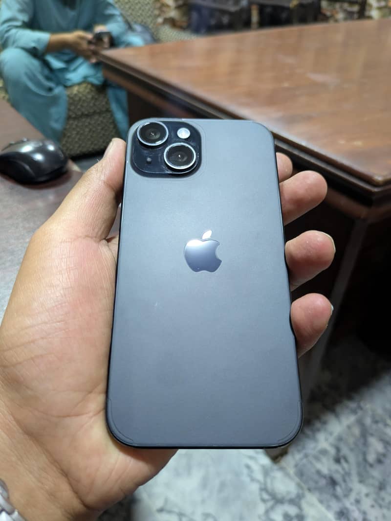 Apple iPhone 15 1
