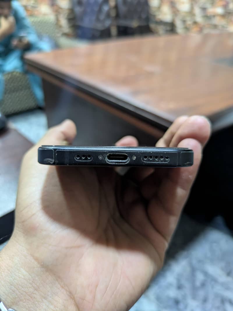 Apple iPhone 15 6