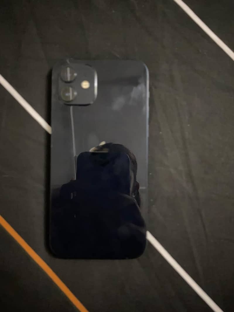 Apple iPhone 12 9